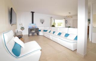 Gorgeous Home In Prunelli Di Fiumorbo - Prunelli-di-Fiumorbo - 8