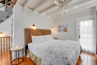 New Coastal Rose - Bright Loft with High Ceilings - Key West - 2