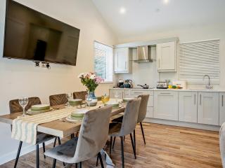 3 bed property in Gower South Wales 91727 - - 5