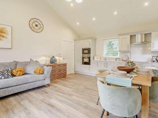 2 Bed in Gower 91726 - - 2