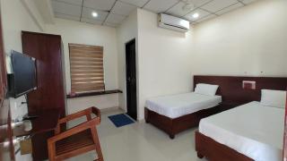 Masterkey Executive Rooms - Kakkanad - 7