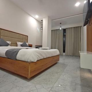 Hotelmaple tree - Ahmedabad - 1