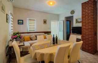 Holiday Home Podaspilje I - Svinišće - 7
