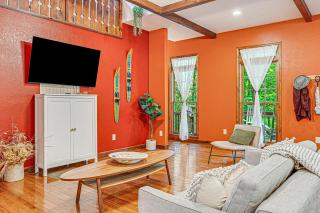 Smokey Mountain Getaway - Almond - 5