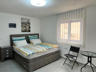 Studio in Dobra Voda - 7