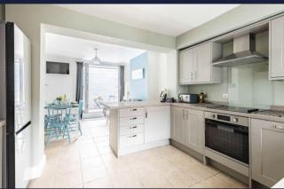 Seabreeze Pet friendly 3 bedroom house by the sea - 0