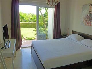 21 Alcazaba Lagoon groundfloor apt tropical garden - 3