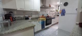 Apartamento Alto Padrão com 5 Quartos Próximo a praia e ao shopping Russi Russi - Bombinhas - 2