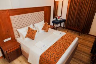 Hotel Silver Falls - Nuwara Eliya - 4
