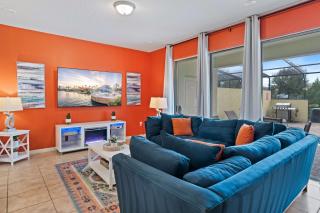 4642 Terrasonesta Drive - Davenport - 3