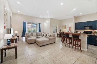 4096 Oaktree Drive - Davenport - 5