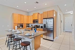 409 Captiva Drive - Davenport - 2