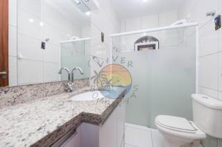 Linda Casa no Centro da Praia, Próximo a Praia e Comércio em Geral - Bombinhas - 3
