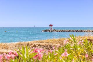 Beau 2P bord de mer, Marina baie des anges - 4