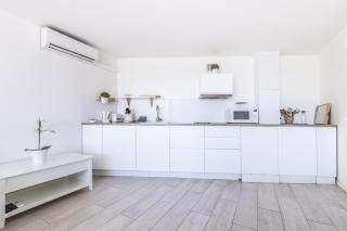 Beau 2P bord de mer, Marina baie des anges - 3