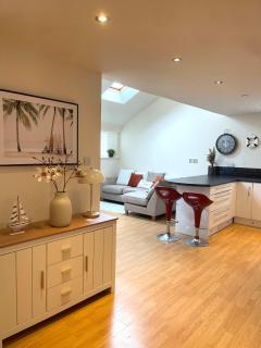 Valentine'z Properties - Liverpool - 9