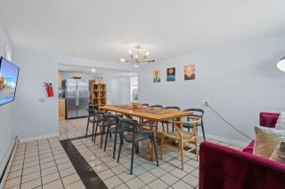 9 Bedroom, 14 Beds House Great for Big Groups Near Boardwalk, Tropicana - Atlantic City - 2