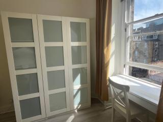 Newly decorated One Bedroom Apartment in Centre - Edinburgh - 5