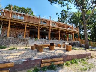 Cedar House - Rockaway Beach - 9