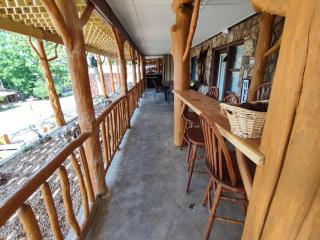 Cedar House - Rockaway Beach - 6