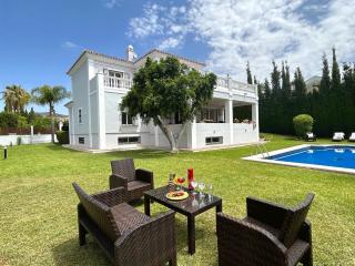 Villa Maisa Luxury Marbella by Málaga Planners - 9