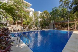 Modern Condo Wifi 200mb, 2 Gyms, 6pools, Balcony - Playa del Carmen - 9
