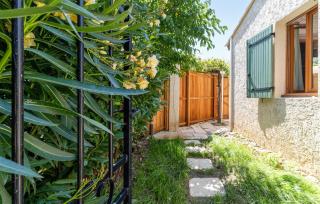 Amazing Apartment In Avignon With Wifi - Avignone - 4