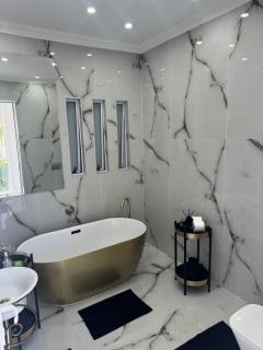 Golden Suite Apartment Summerstrand - 0