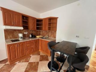 Y Apartman - Balatonlelle - 6