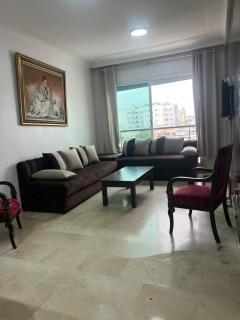 Cozy Downtown Studio with Skyline Views and 9 minutes away to Beach - Casablanca - 0