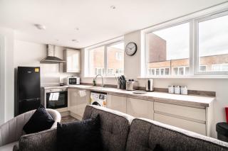Fabulous 1 Bed Apartment in Central Wrexham - 1