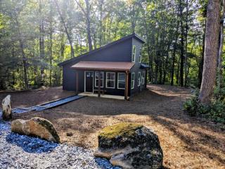 6 miles from Helen Couples Shower Private Fire Pit - Sautee Nacoochee - 9