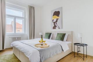 Apart with 3 bedroom for family - Prague - 6
