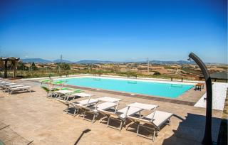 Awesome Apartment In Terre Roveresche - La Figurina - 0