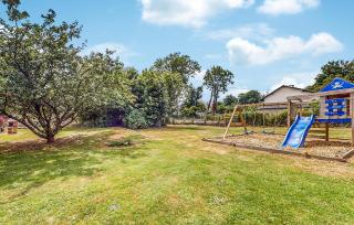 3 Bedroom Cozy Home In Étainhus - Étainhus - 3