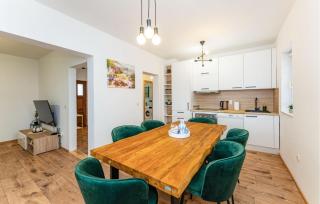 Gorgeous Home In Rastevic With Wifi - Raštević - 6