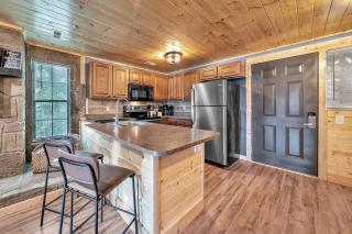 Mountain Views at Dolly's Castle Unit 2 - 6