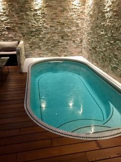 Maison de charme avec Piscine intérieure & Jardin - 0