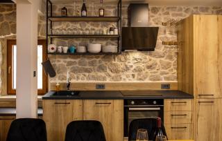 Awesome Home In Zmijavci With Wifi - Zmijavci - 5