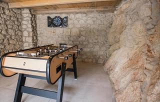 Awesome Home In Zmijavci With Wifi - Zmijavci - 4