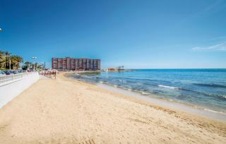 Gorgeous Apartment In Torrevieja - Torrevieja - 2