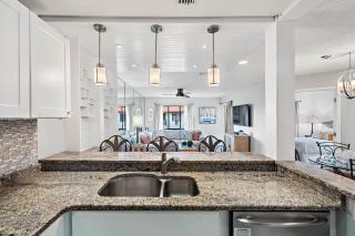 OPEN - Waterviews/Renovated 2024/Free Amenities/Location - Tierra Verde - 3