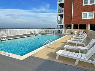 LSC209 La Dolce Vita II - Nags Head - 5