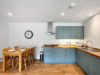 Hole Farm - Stable Cottage - Shootend - 5