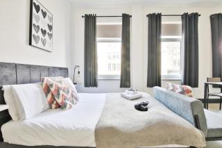 StayRight Elegant Kingsway Studio #5 - Central Location - Swansea - 3