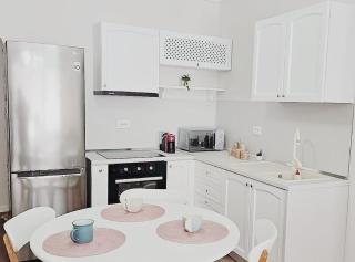 First Street Apartments - Saranda - 1