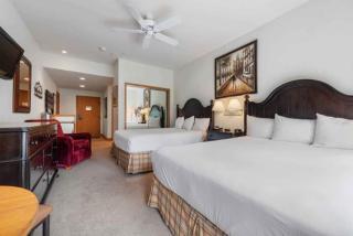 The Charter at Beaver Creek E015 - 8