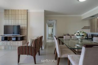 Aconchegante apto com varanda vista mar CET1702 - Balneário Camboriú - 2