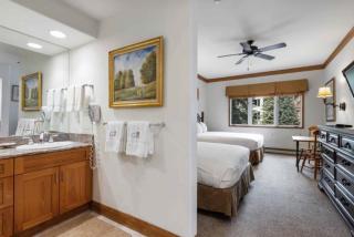 The Charter at Beaver Creek E045 - 8