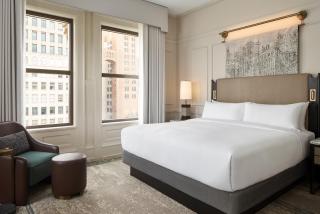 The Pfister Hotel - Milwaukee - 8